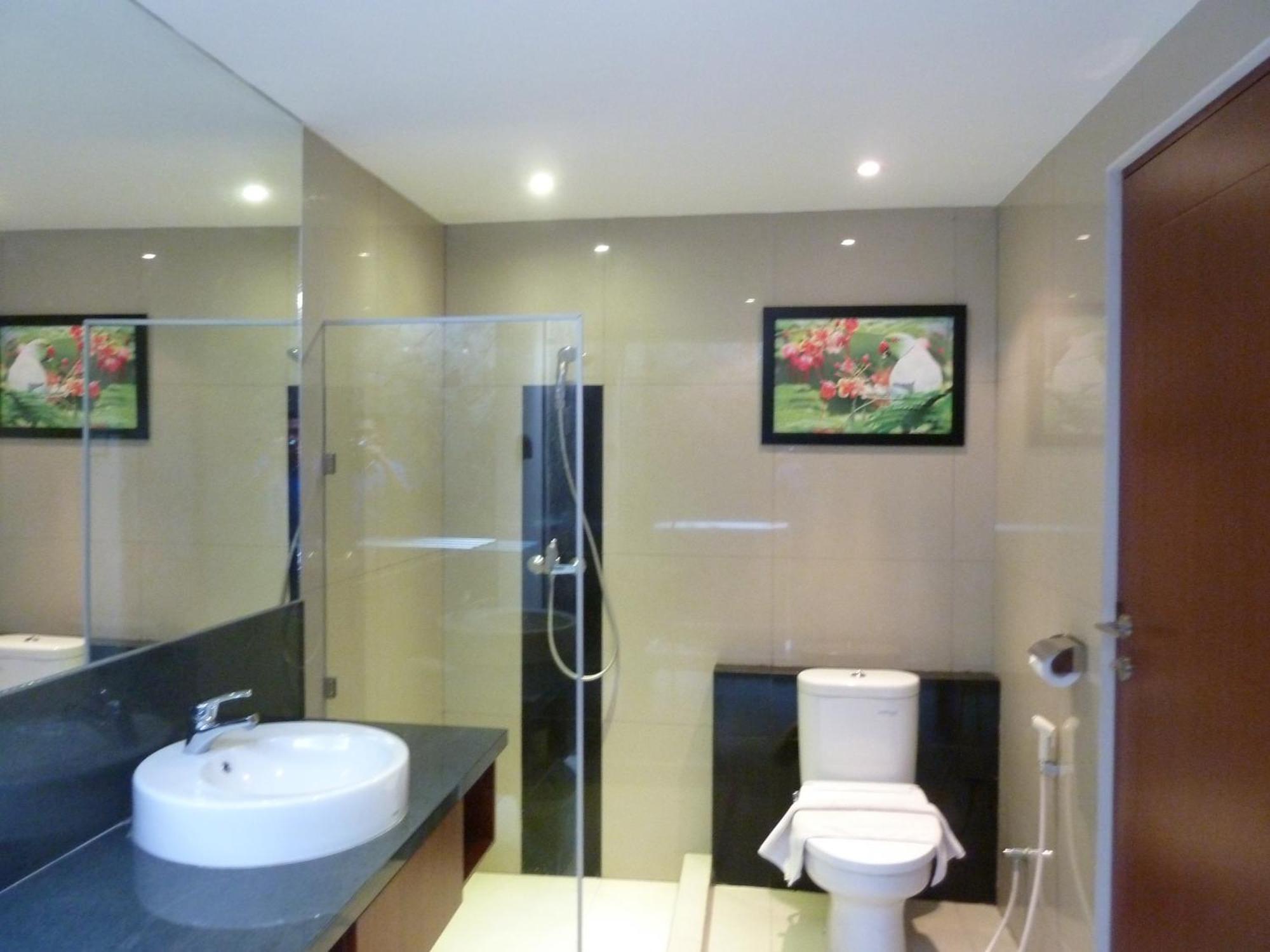 Watu Dodol Hotel & Restaurant Banyuwangi  Kamer foto